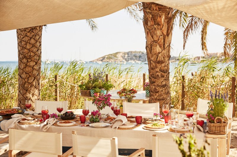 Chambao Family Beach Club