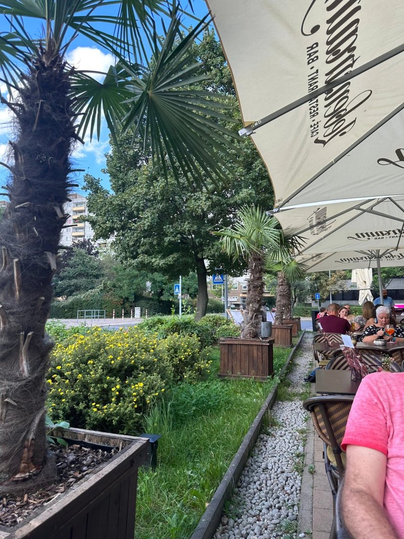 Cafe Lebenstraum