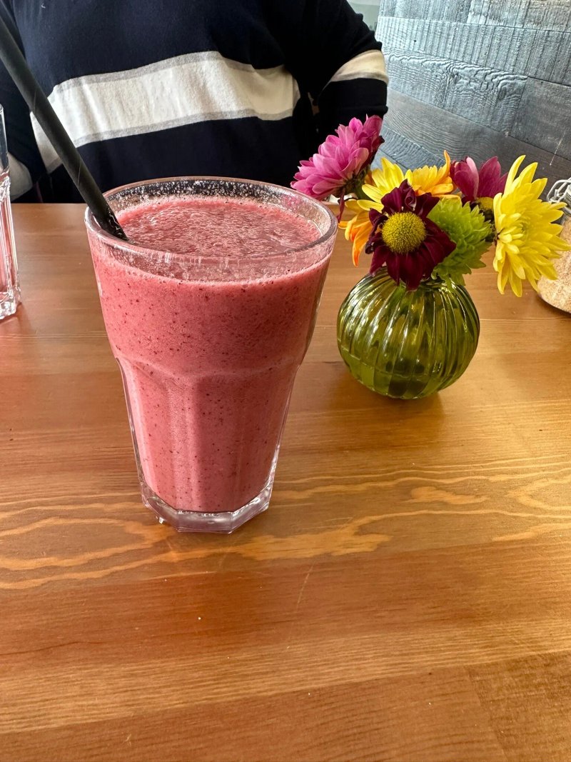 Roses Coffee And Juice