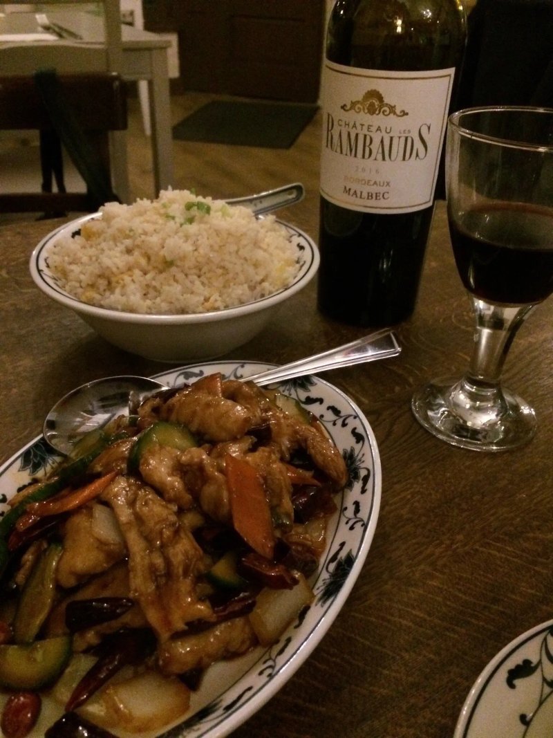 HoMe Chinese Restaurant