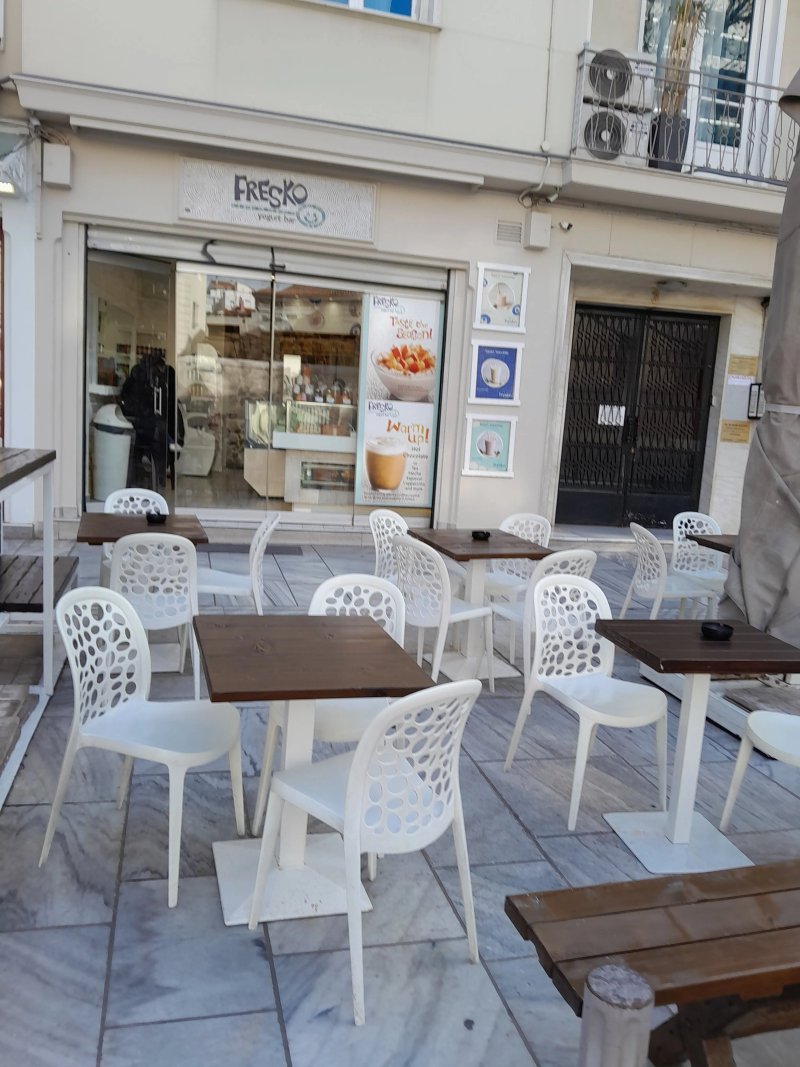 Fresko Yogurt Bar