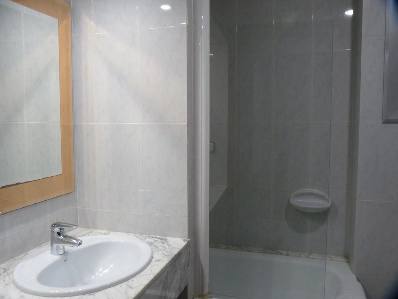 Hotel 153