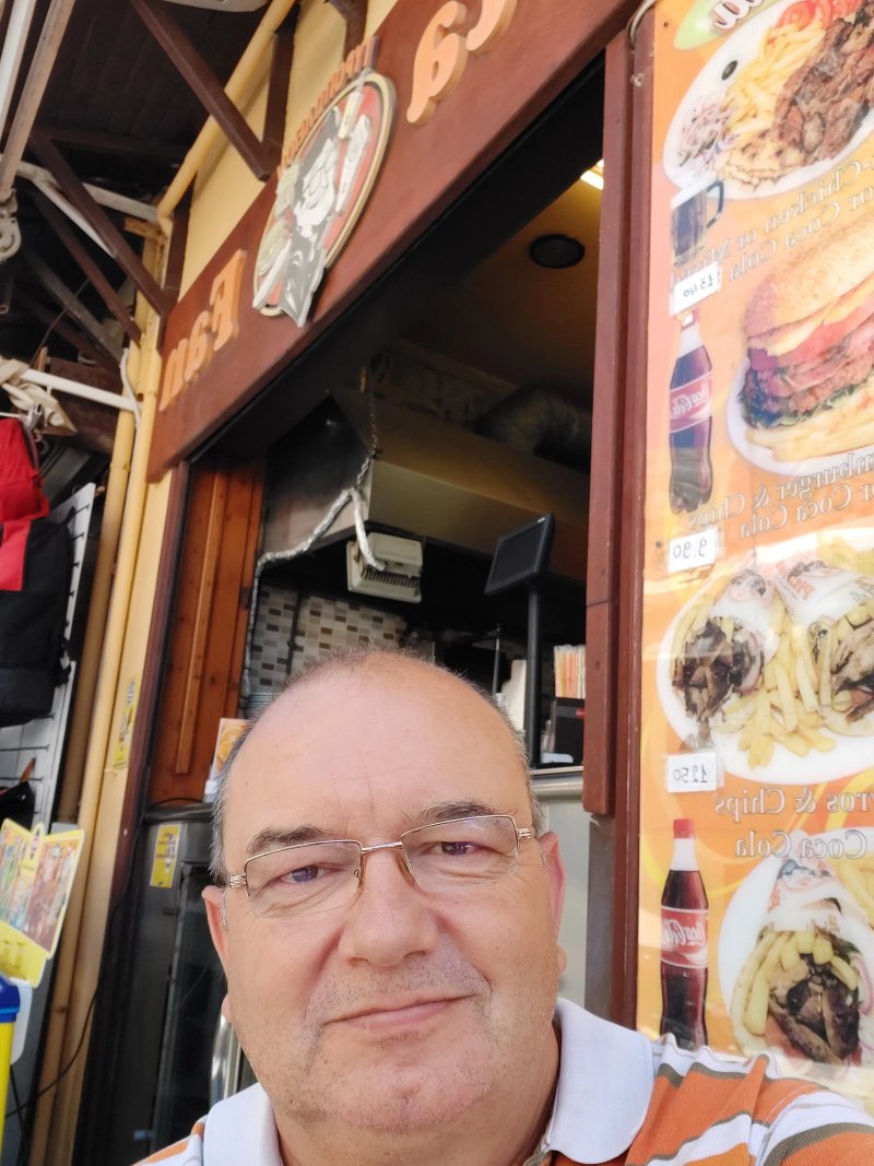 Pita Fan