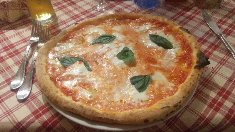 Bar-Risto-Pizza Margherita