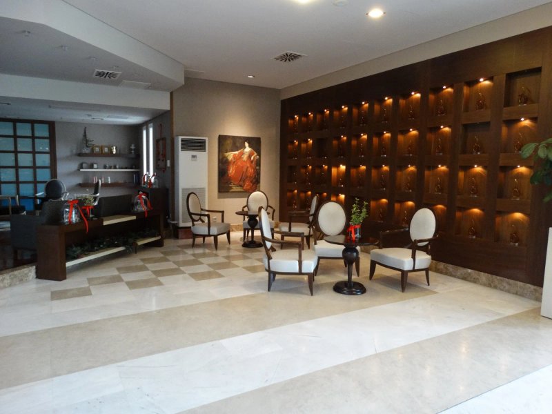 Elpida Resort & Spa
