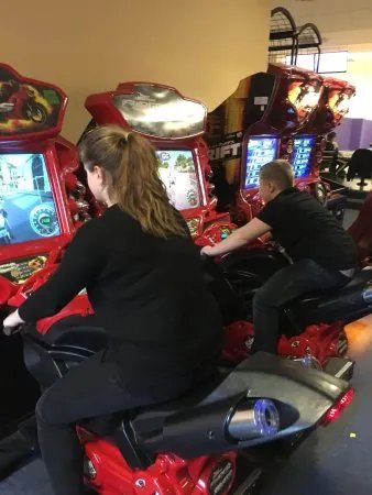 Riverside Bowling