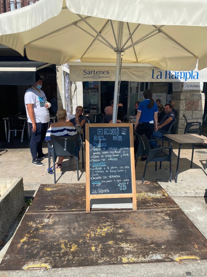 Bar De Tapas La Rampla