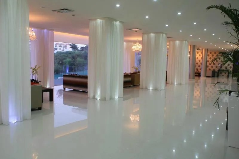 Vrissiana Beach Hotel