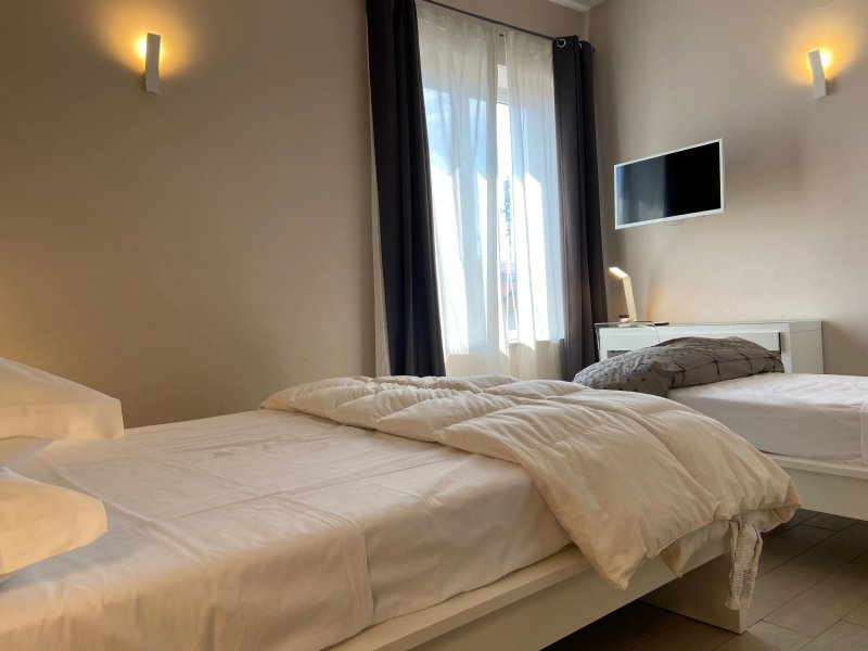 Up Hotel