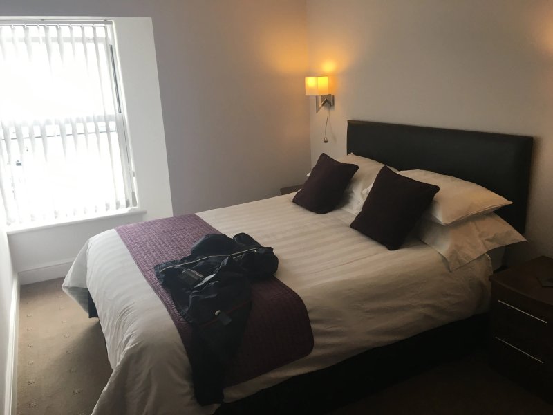 Farnham Hotel