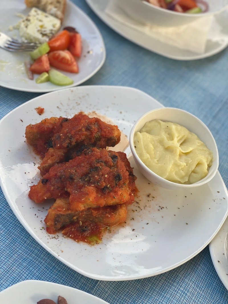 MODON Restaurant