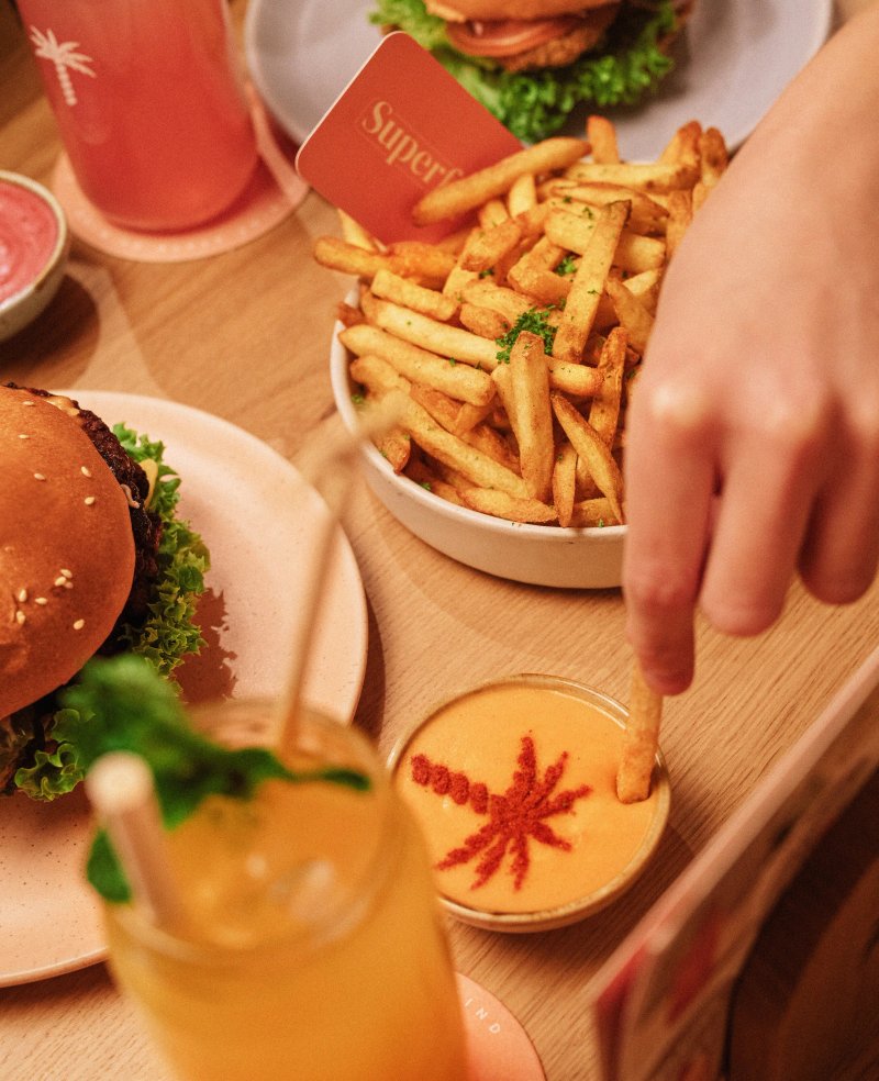 Hulala - Pretty Burger & Drinks