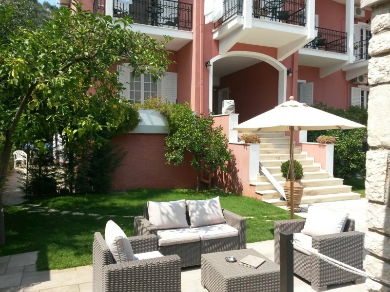 Vassilis Guest House