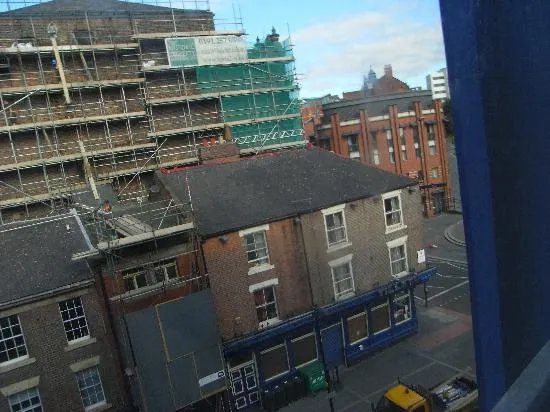 PREMIER SUITES Newcastle