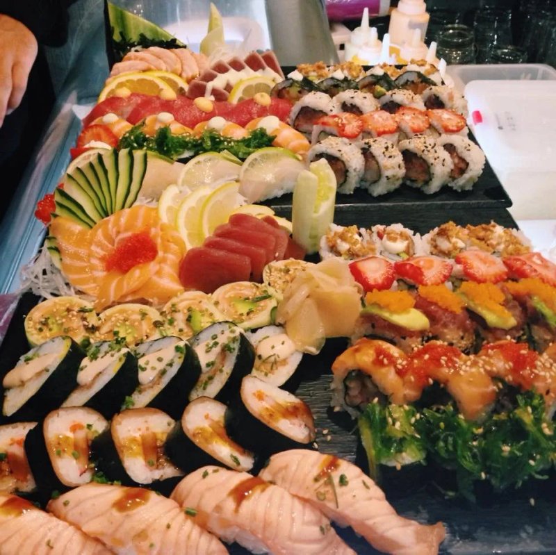 Mau Maria sushi&Gin house