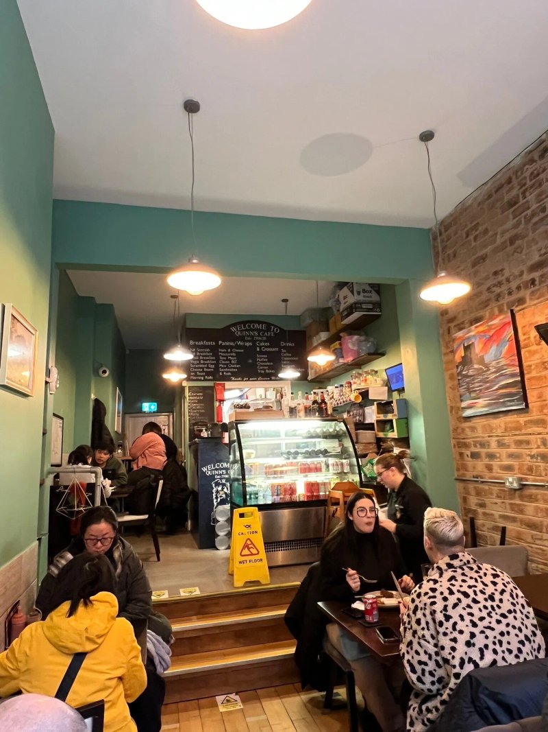 Quinn's Cafe