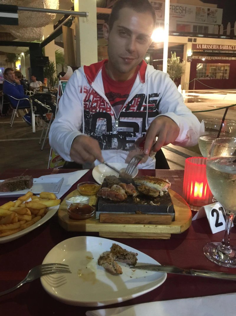The Stone Grill @ La Fuente