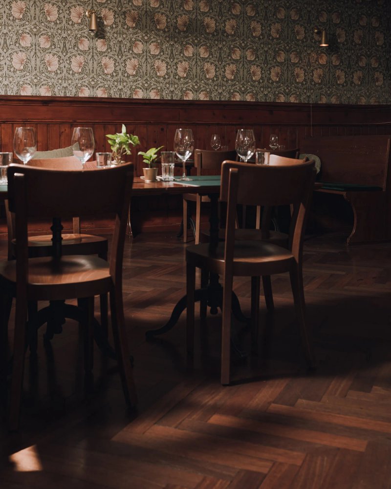 Cafe De la Promenade