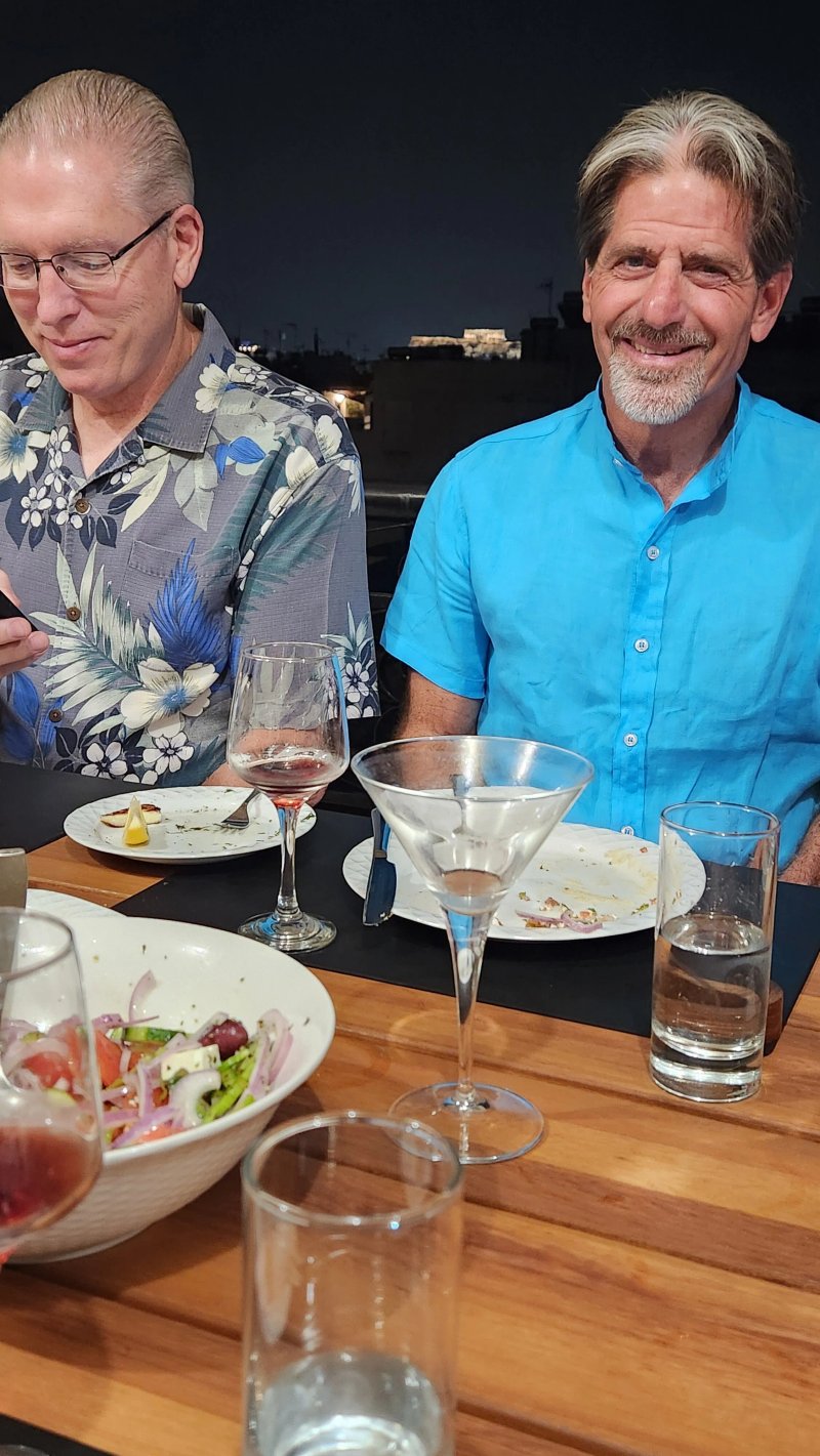 EatWith: Giannis & Konstantinos of Athens
