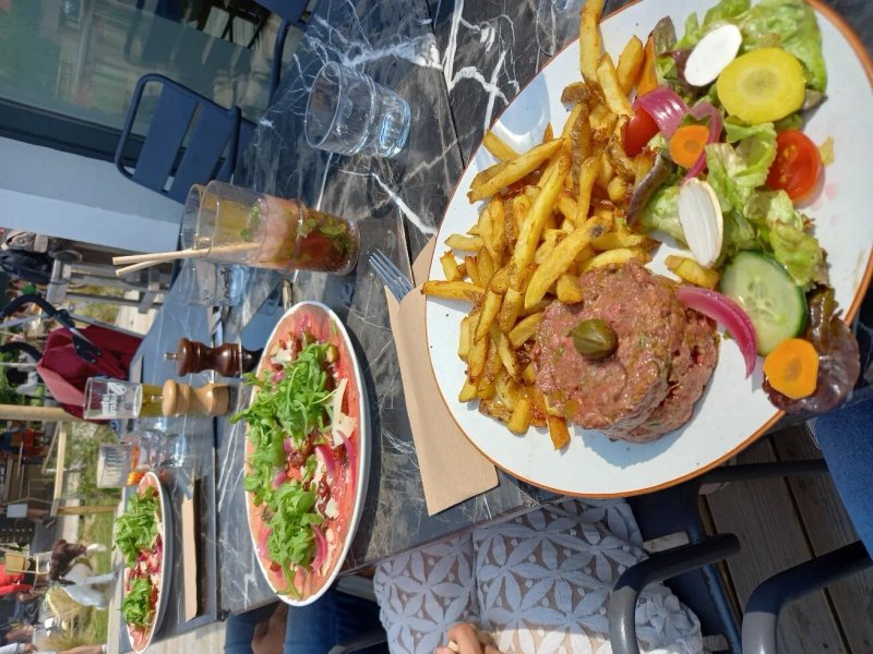 Le Tennis - Wissant : Restaurant - Bar - Club