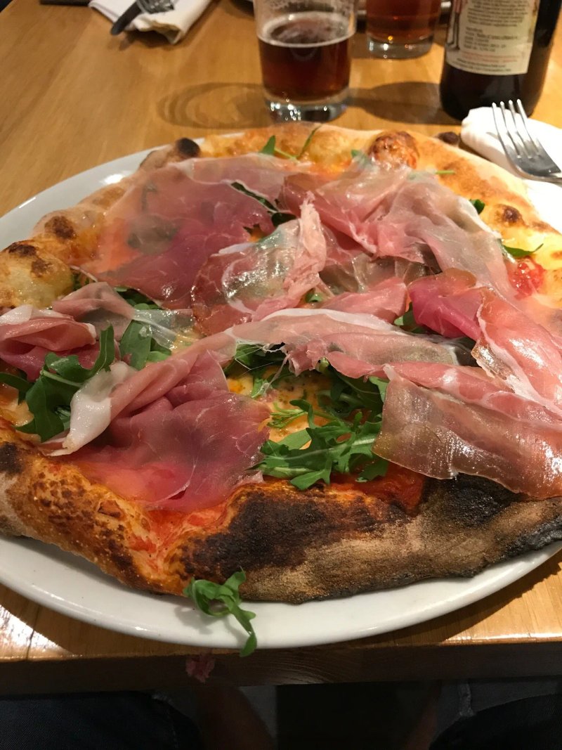 Pizzeria Ugo