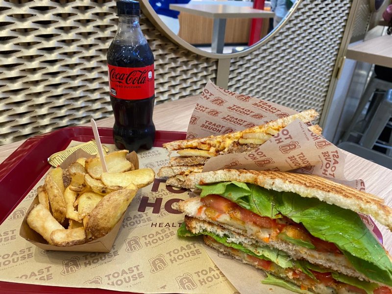 Toast House Napoli Stazione