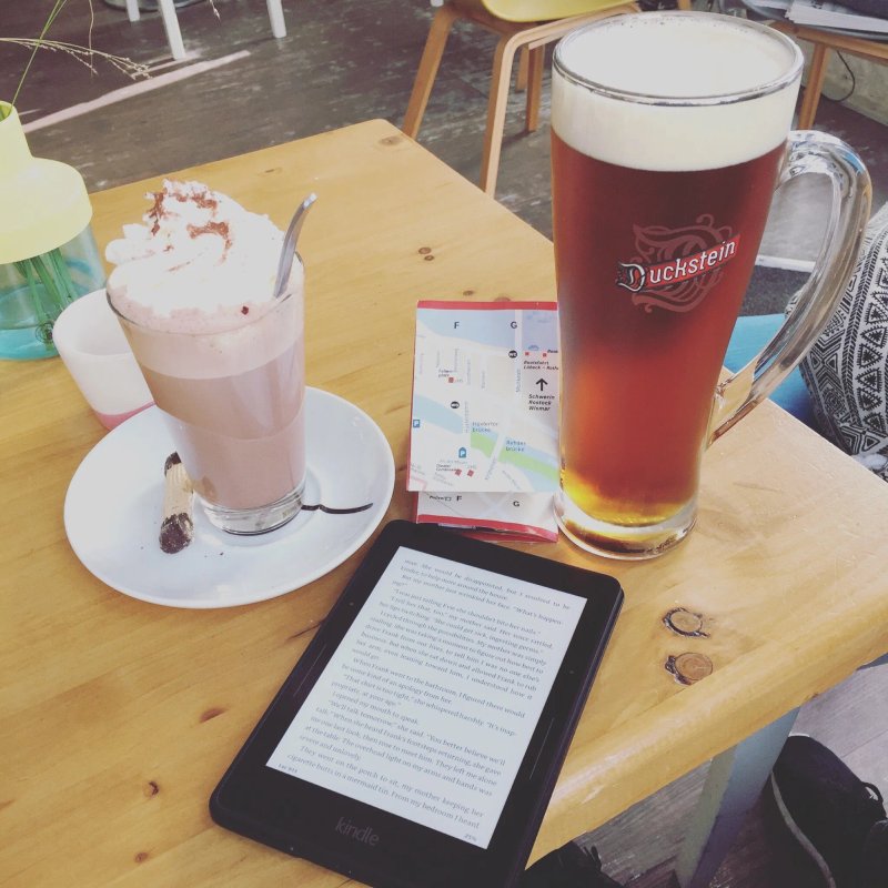 Cafe Bar
