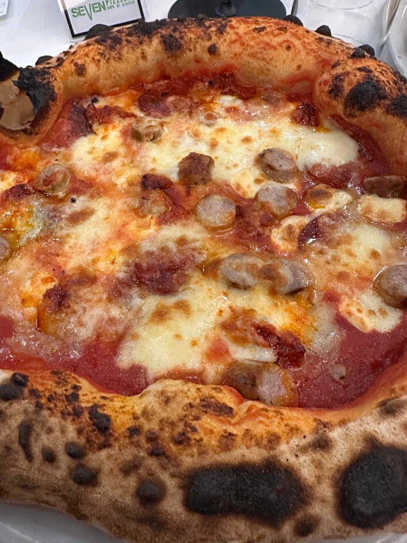 Seven Pizzeria