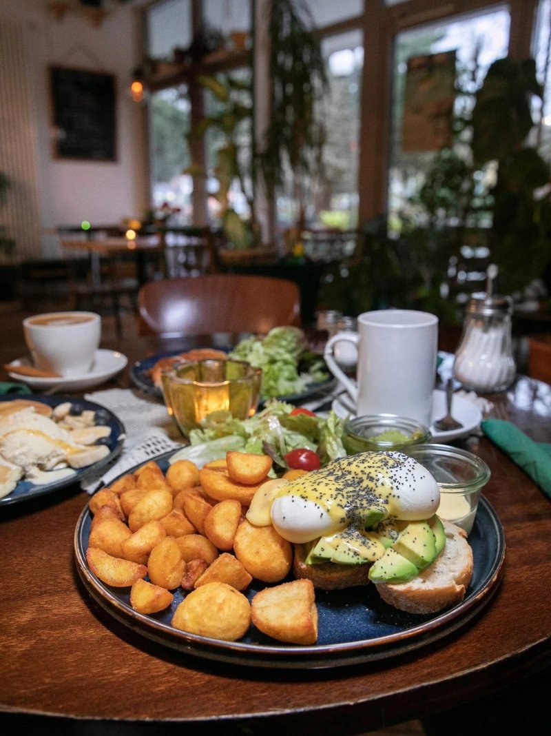 Gruener Salon