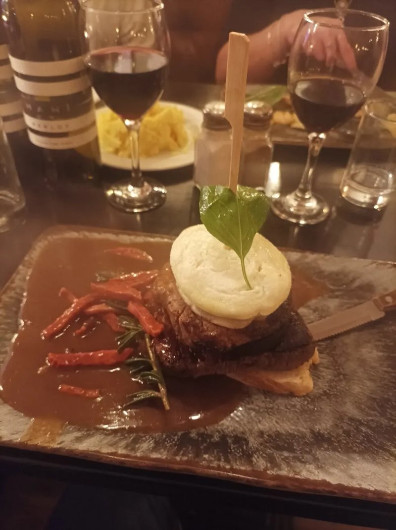 Sorriso Restaurant & Bar