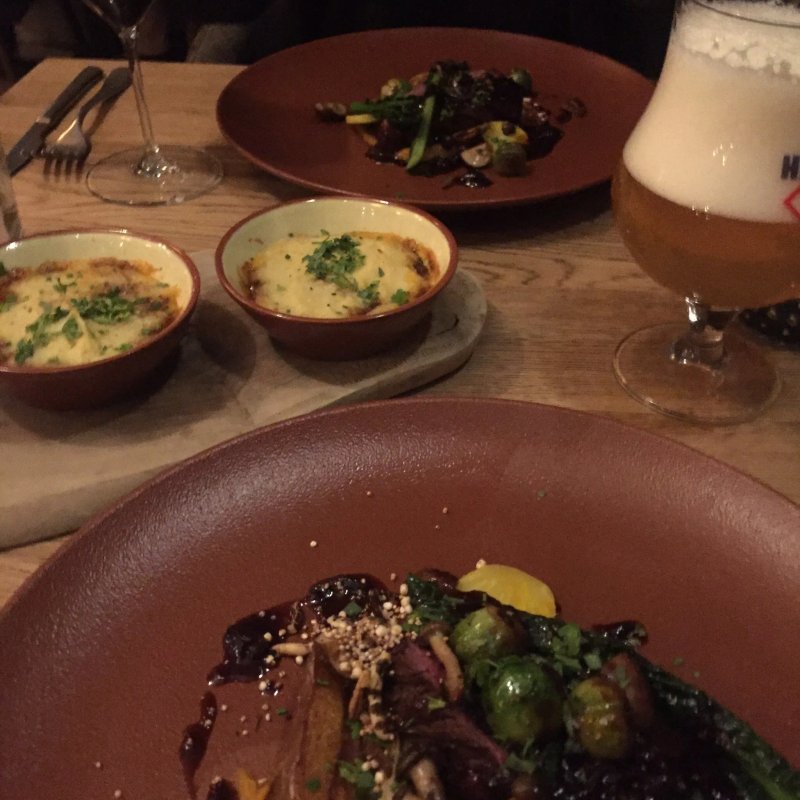 Zinc wine et dine