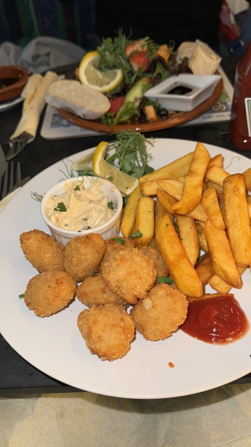 The Georges Restaurant & Cafe Bar