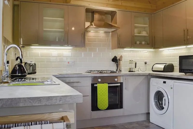 2 bedroom accommodation in Bromlow, near Minsterley
