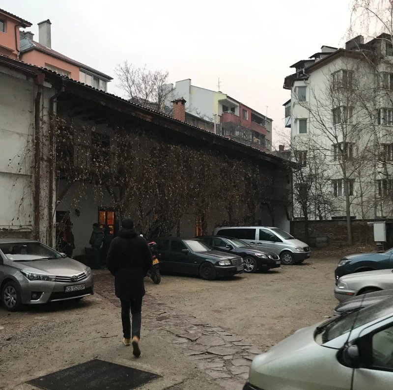 Hostel Mostel