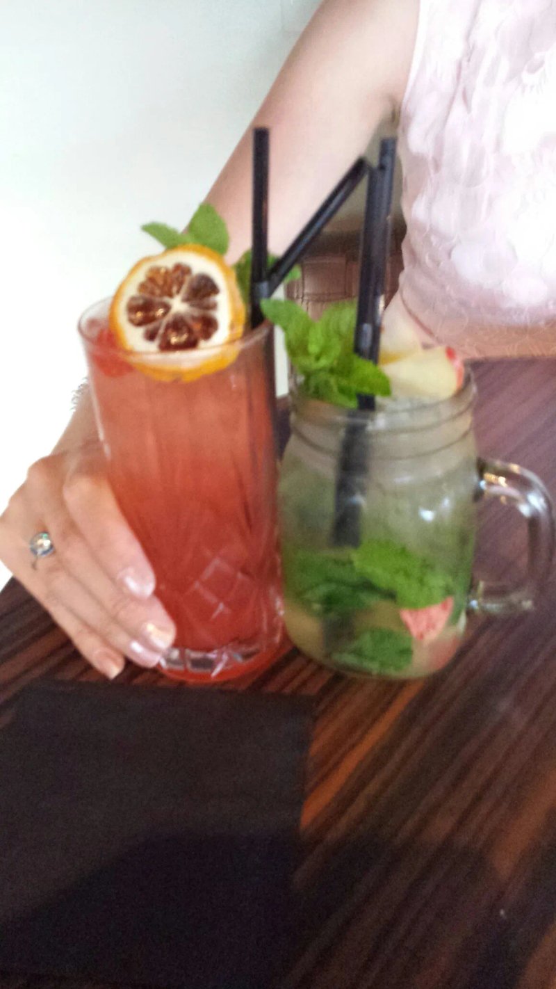 Oak Alley Cocktail Bar