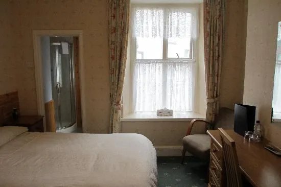 Glyn Garth Guest House