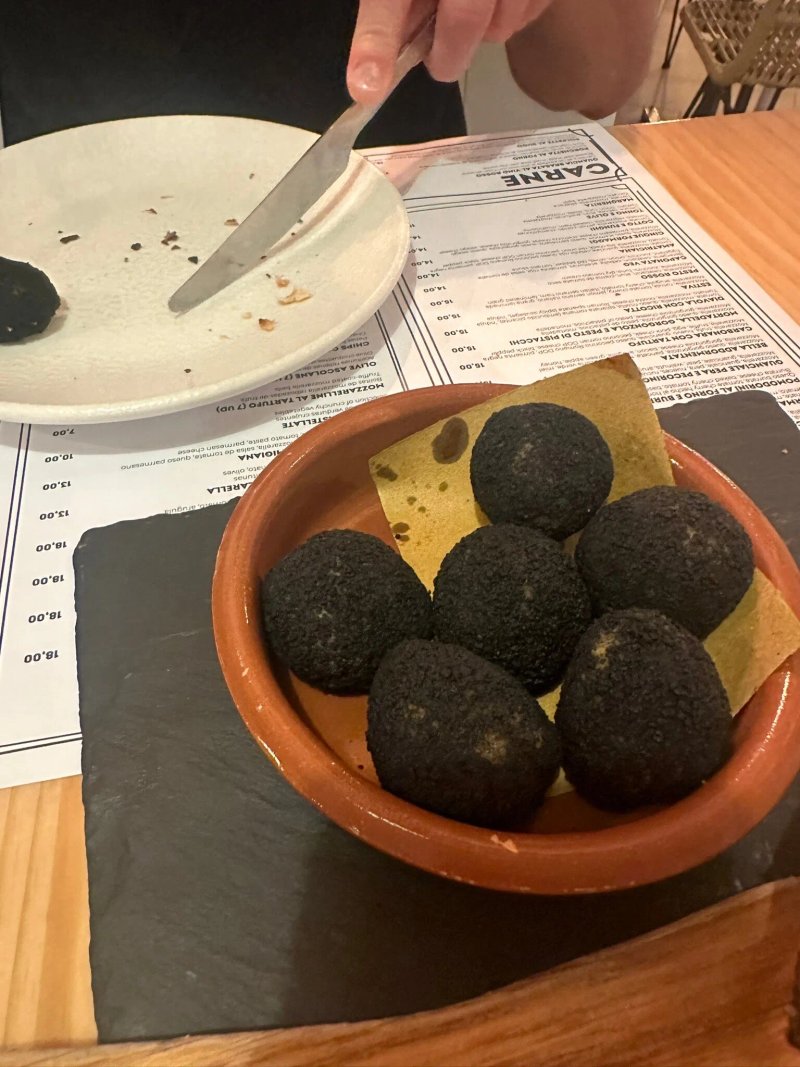 Cacio e Pepe - Restaurant Pinseria