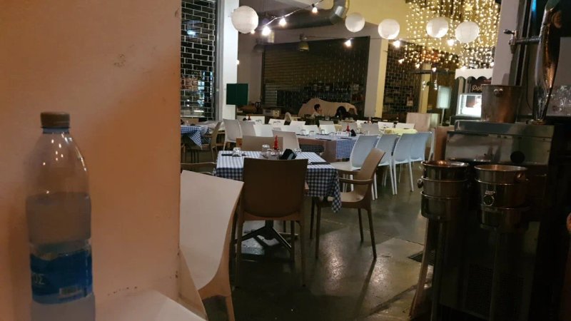 Isolani Pizza & Italian Meze
