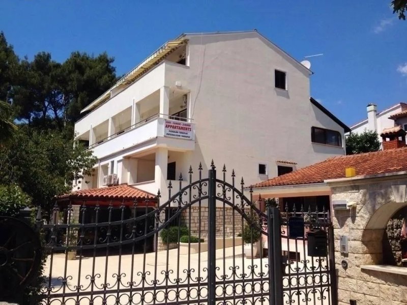 Villa Ban