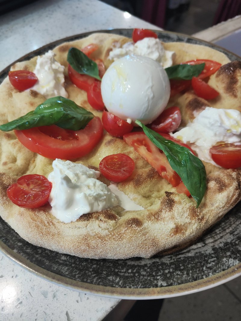 Pizzeria In Santa Maria