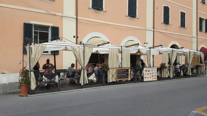 Pisa Cafe