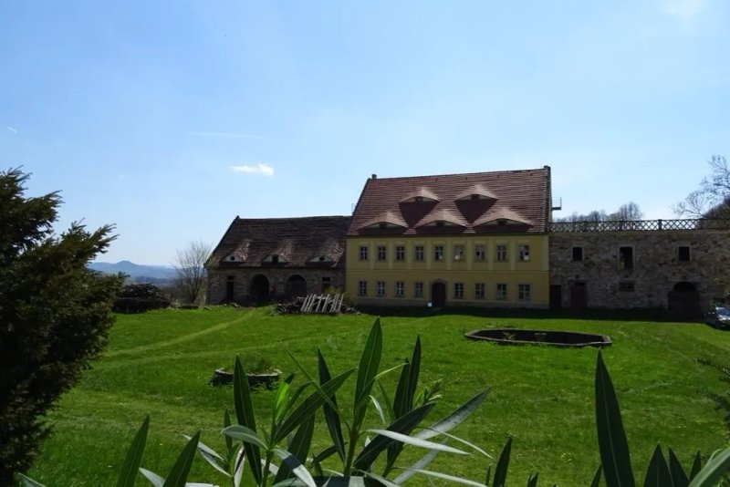 Palac Lenno
