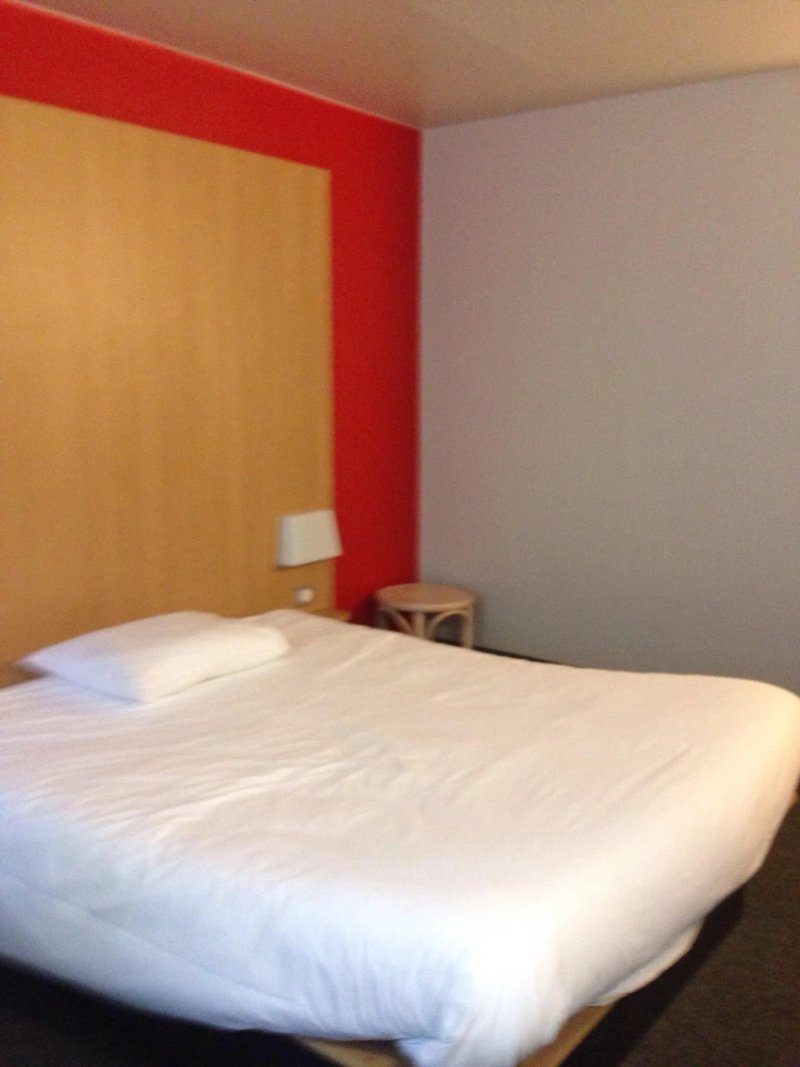 B&B HOTEL Louveciennes