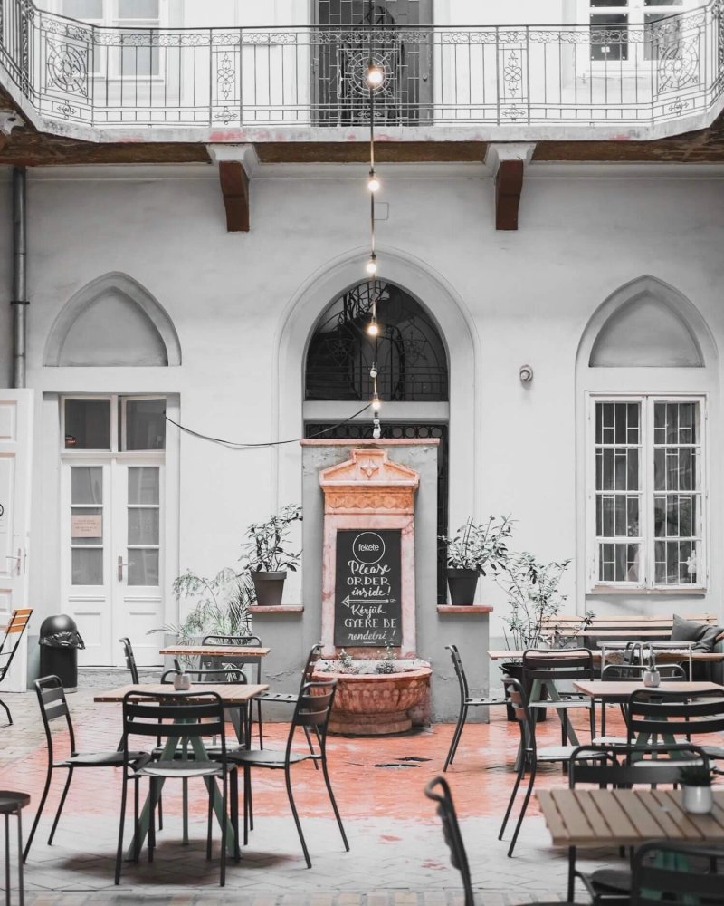 Fekete Kavezo - espresso, brew and food
