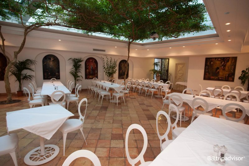 Villa Romana Hotel & Spa
