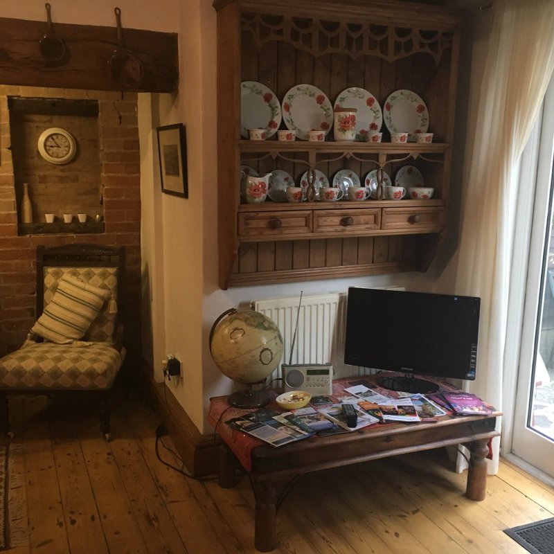 Sunshine Cottage