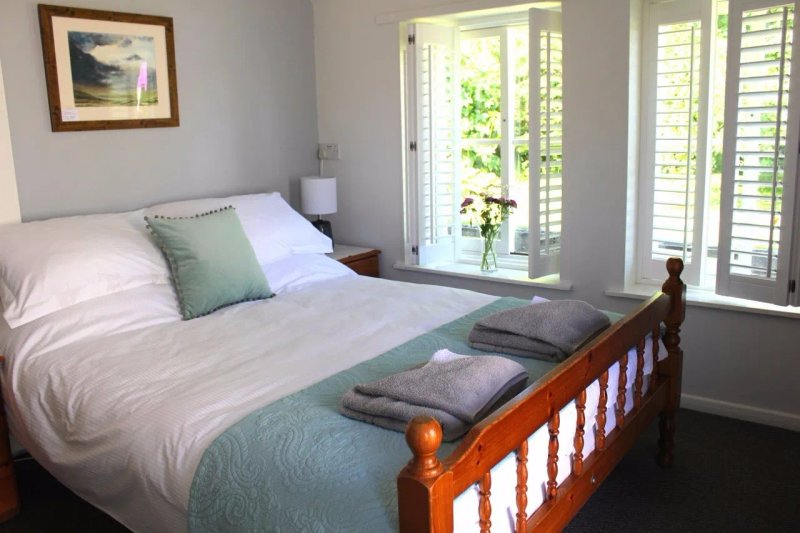 Blacksmiths Cottage Bed and Breakfast