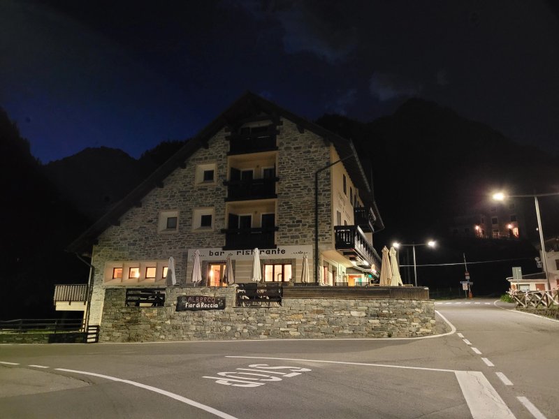 Fior di Roccia Valmalenco l'Hotel