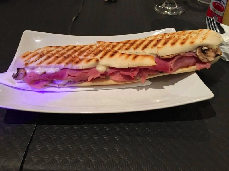 Chambers cafe