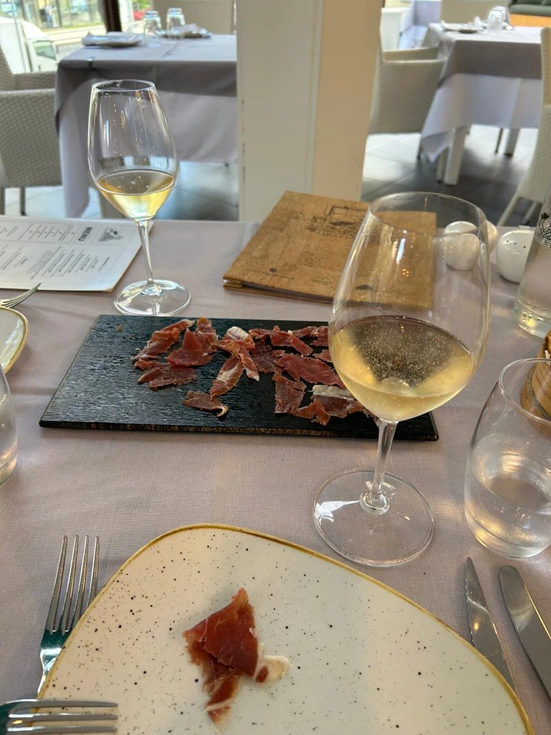 Grapes & Bites Funchal Restaurante